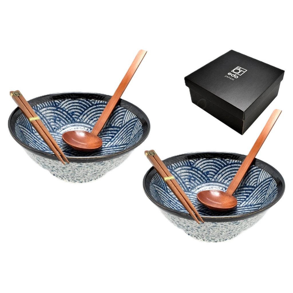 foto Keramick� sada dvou ramen misek v p��rodn� glazu�e s d�ev�n�mi h�lkami a l��cemi